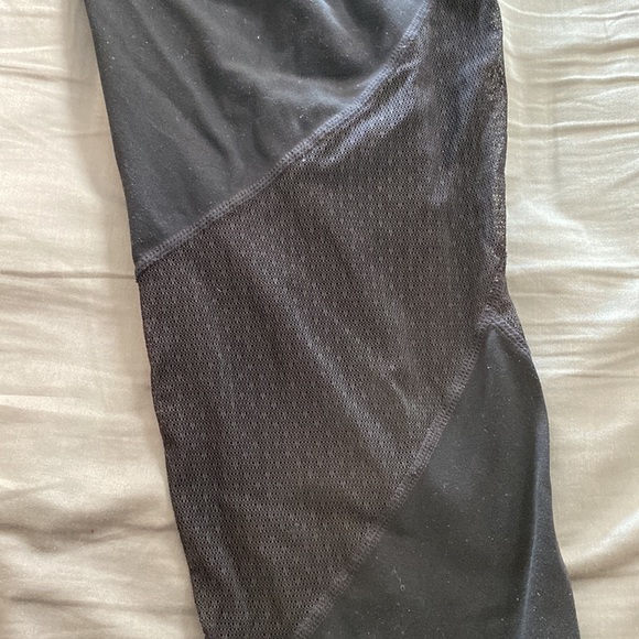 Athleta black leggings M - Picture 2 of 3